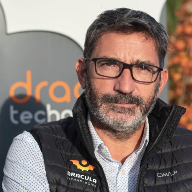 The tech behind Dracula’s indoor energy-harvesting system When French technology company Dracula Technologies showcased its new generation of indoor photovoltaic cells at CES earlier this month, it signalled a potential step forward in powering battery-free connected devices. The company has made a name for itself generating electricity from ambient indoor light, including low-intensity LED sources. Its new system, LAYER V2.0, now claims a 30% improvement in performance under real-world indoor lighting conditions. IoT Insider spoke with Jérôme Vernet, VP Strategy and co-founder of Dracula Technologies, to learn more about the technology and its potential applications.