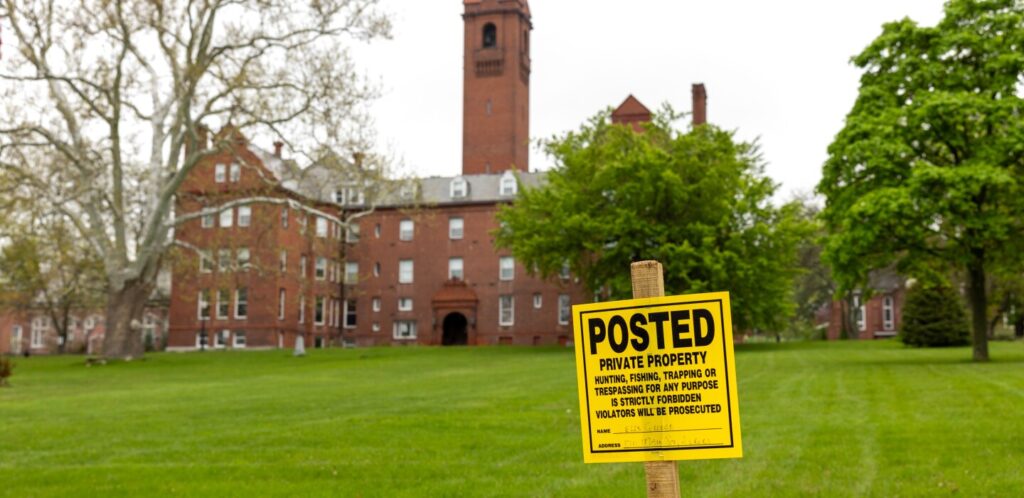 Using Machine Learning to Understand College Closures Using Machine Learning to Understand College Closures