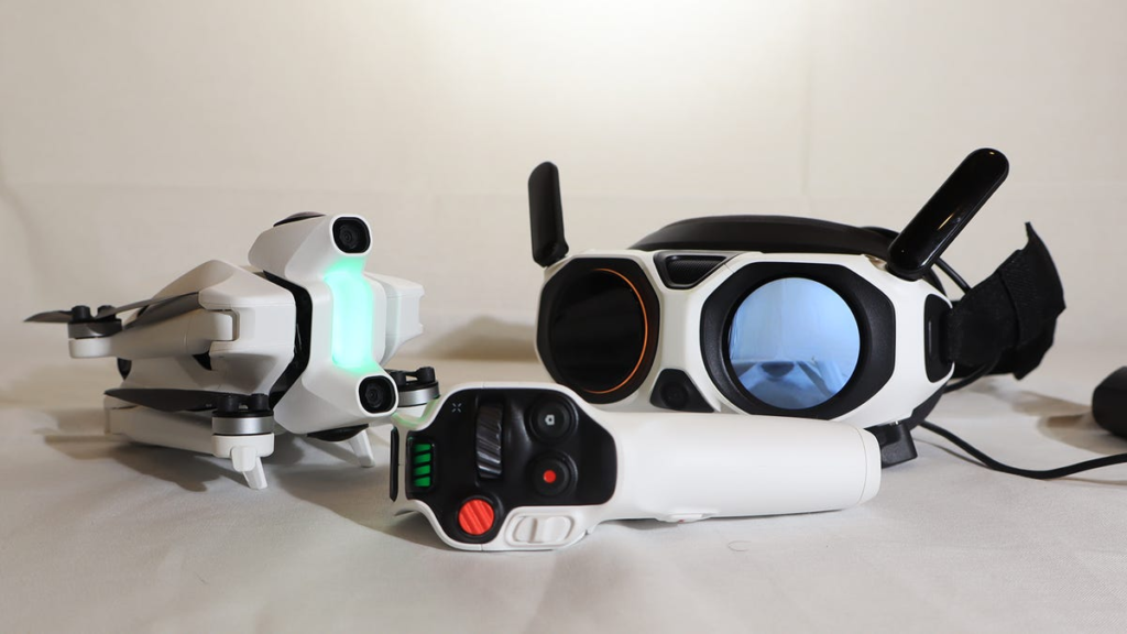 Why I recommend this 360-degree camera drone to both beginners and professionals