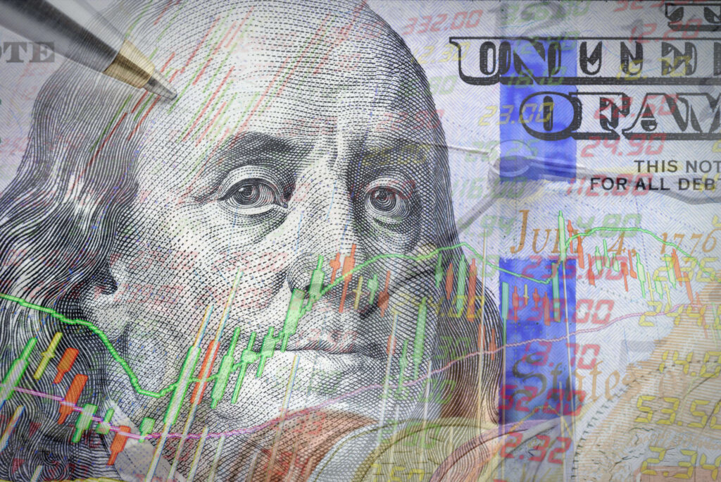 A plan to limit when federal employees can cancel their union dues is off the table