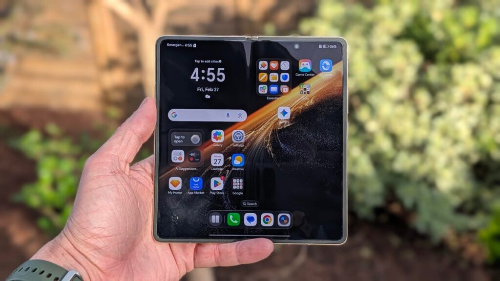 I held the thinnest foldable phone at MWC 2026, and it sets a satisfying new standard