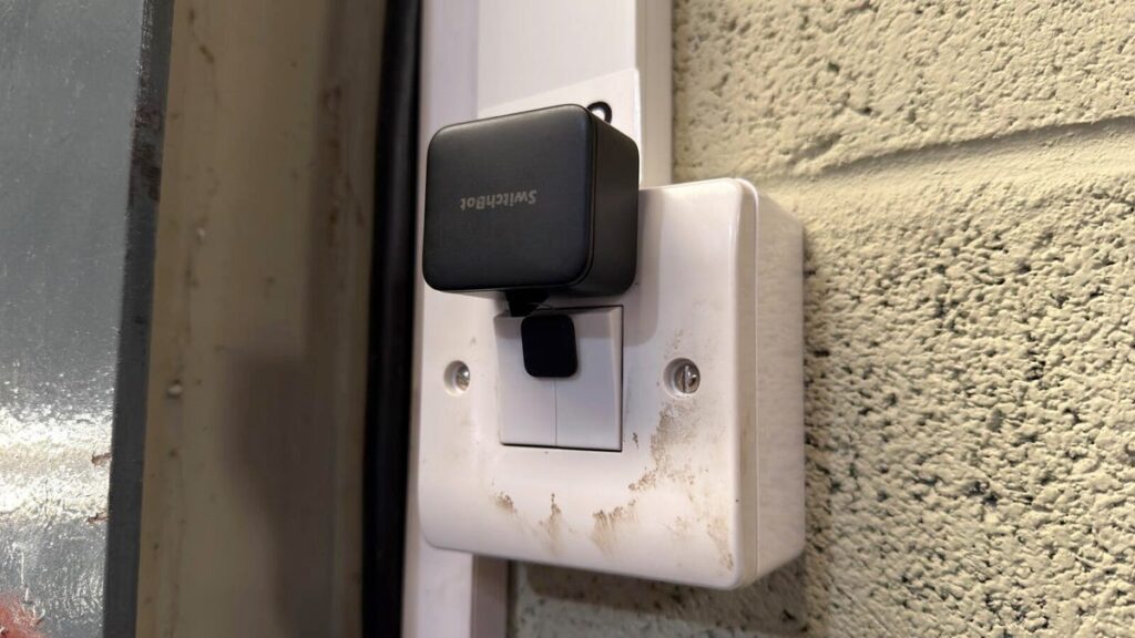 I arrange good switches to energy my dwelling, they usually’ve made this lazy man right into a genius I set up smart switches to power my home, and they've made this lazy man into a genius