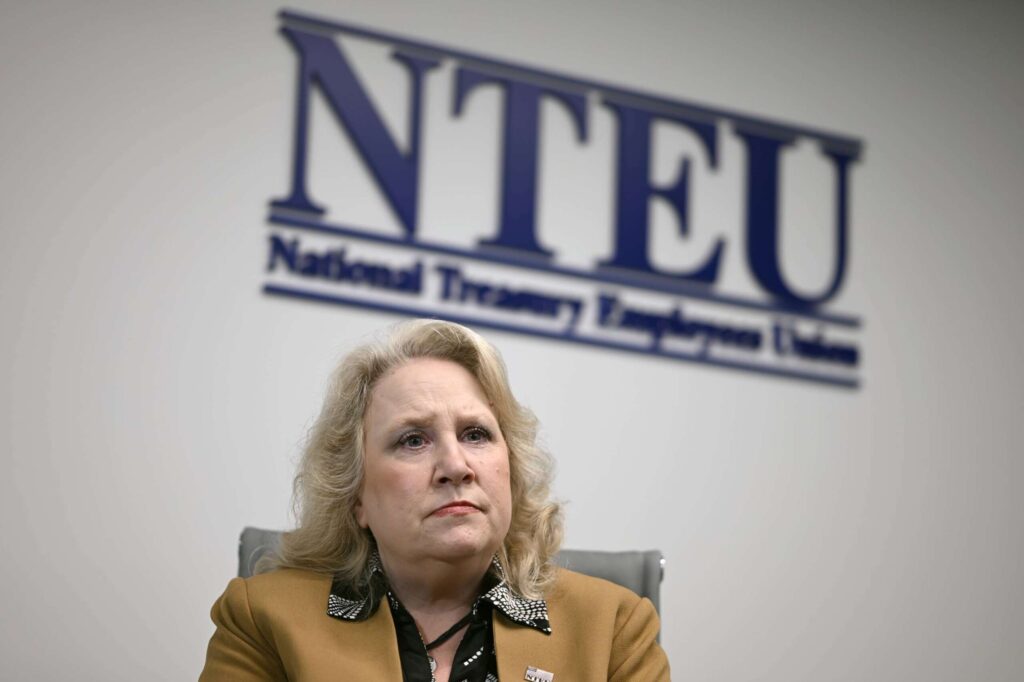 IRS rescinds collective bargaining agreement with its largest union