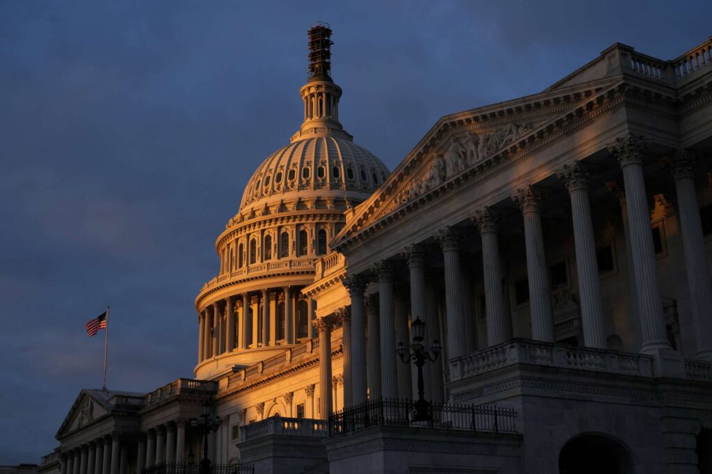 Senate confirms Markwayne Mullin to lead Homeland Security as TSA standoff deepens