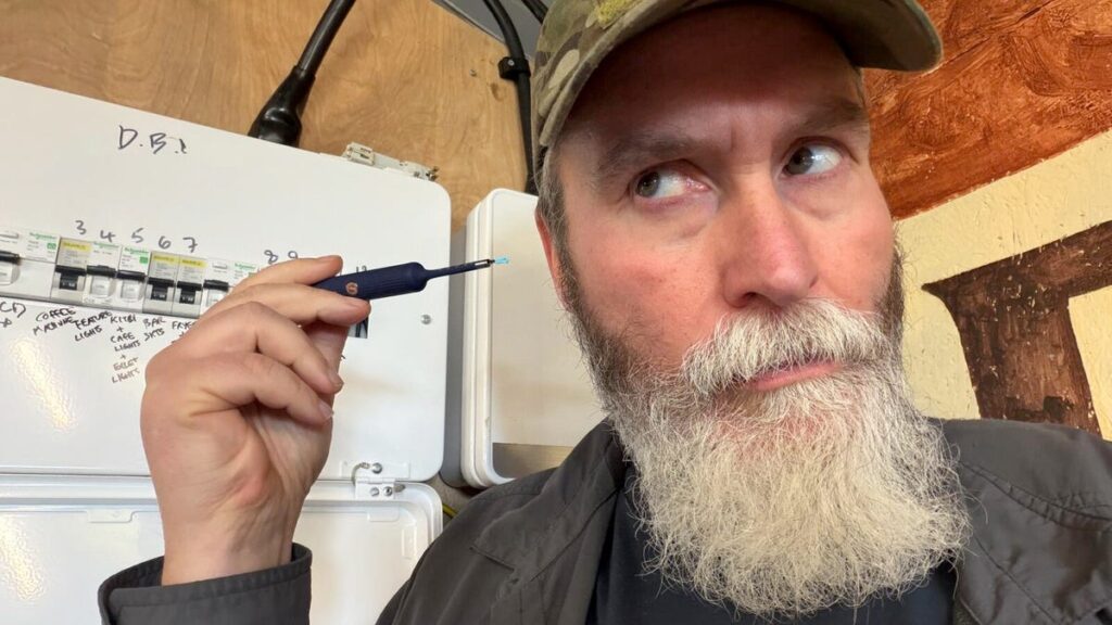 I bought a $40 earwax camera and keep finding reasons to use it