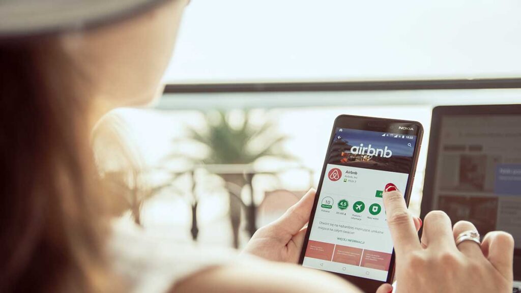 How IoT Devices Are Revolutionizing Airbnb Hosting The hospitality and travel industry is undergoing a technological transformation, with the Internet of Things (IoT) playing a key role in shaping the future of guest experiences and operational efficiency, writes April Miller, Managing Editor at ReHack Magazine.