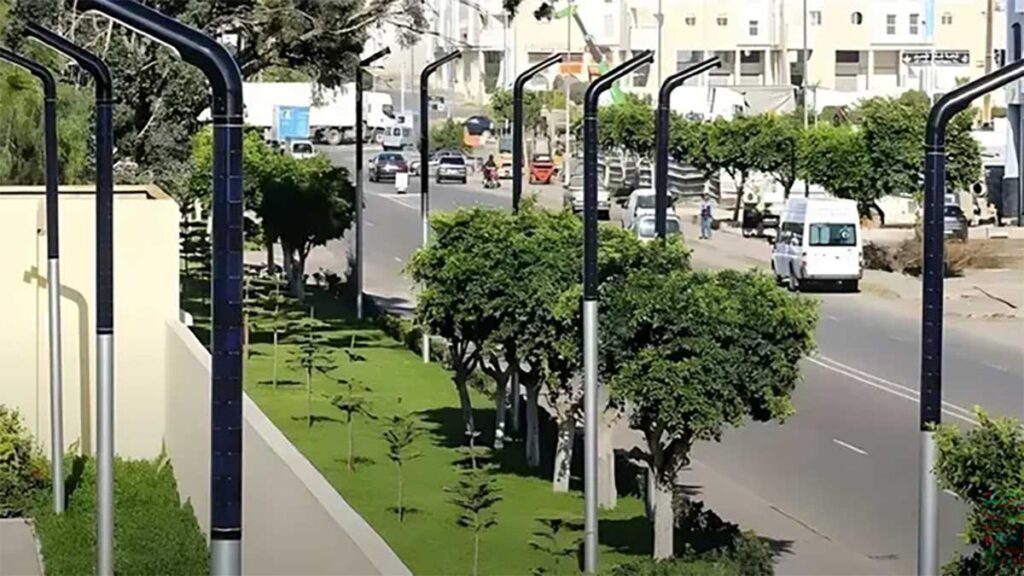 A Nigerian state government has agreed a deal with UK-based greentech firm Conflow Power Group to deploy 50,000 solar-powered streetlights that also function as a distributed AI data centre, in a major example of IoT for smart cities infrastructure.