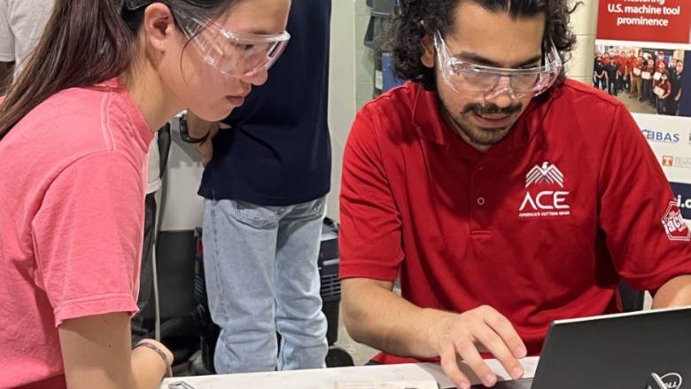 SHORT-DURATION TRAINING PROGRAMS: CLOSING THE MANUFACTURING SKILLS GAP | PODCAST PODCAST | Short-Duration Training Programs Help Close Manufacturing Skills Gap