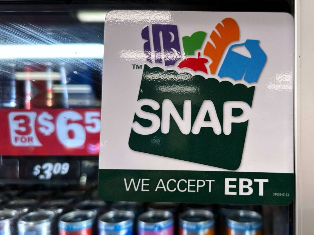 USDA Food Assistance Agency Faces Major Staff Cuts as Employees Relocate, Union Warns USDA relocation of food assistance employees will lead to major staffing losses, union warns
