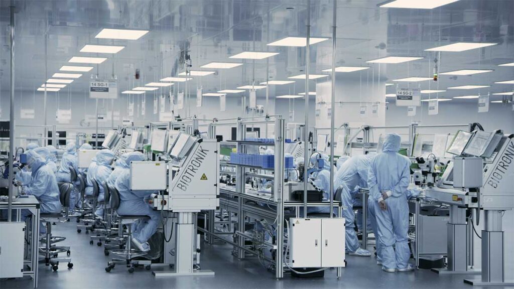 Life on the Line: Why Unbreakable Connectivity Became the Heartbeat of Modern Medical Devices Connected medical devices