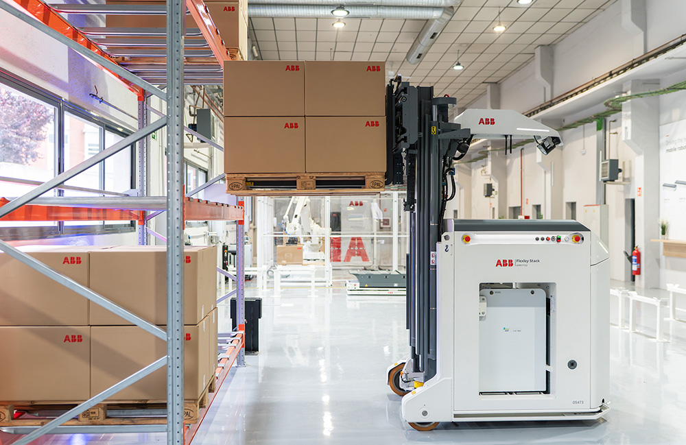 Navigating Tomorrow: ABB Robotics Empowers F712 Forklift with vSLAM Intelligence The new Flexley Stack F712 autonomous forklift can work in storage and retrieval, says ABB Robotics.