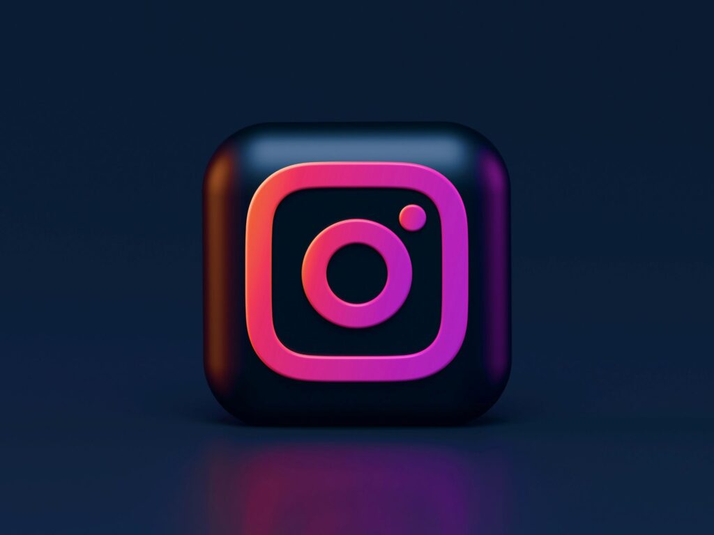 AI’s Human Touch: Revolutionizing Instagram Engagement How AI Is changing Instagram engagement without replacing the human touch