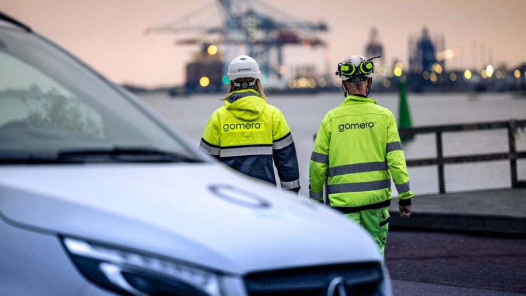 Beyond Connections: The IoT Revolution’s New Frontier Com4 has built its service around combining multiple connectivity technologies with connectivity management and support.