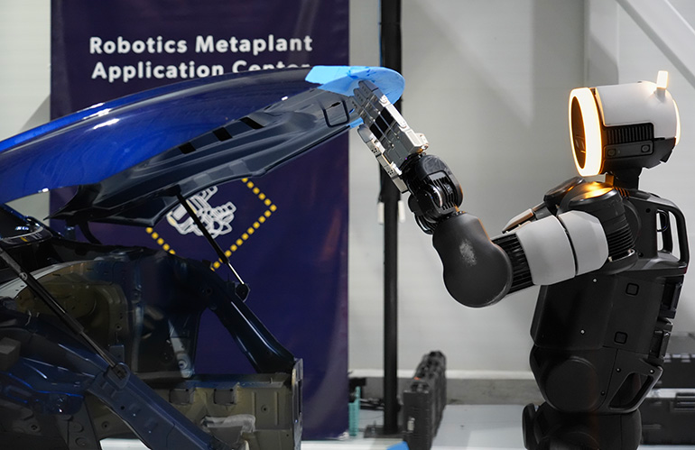 Boston Dynamics Launches Cutting-Edge Training Hub to Forge the Next Generation of Atlas Humanoids Atlas is now in training in the Metaplant Application Center near Savannah, Ga.