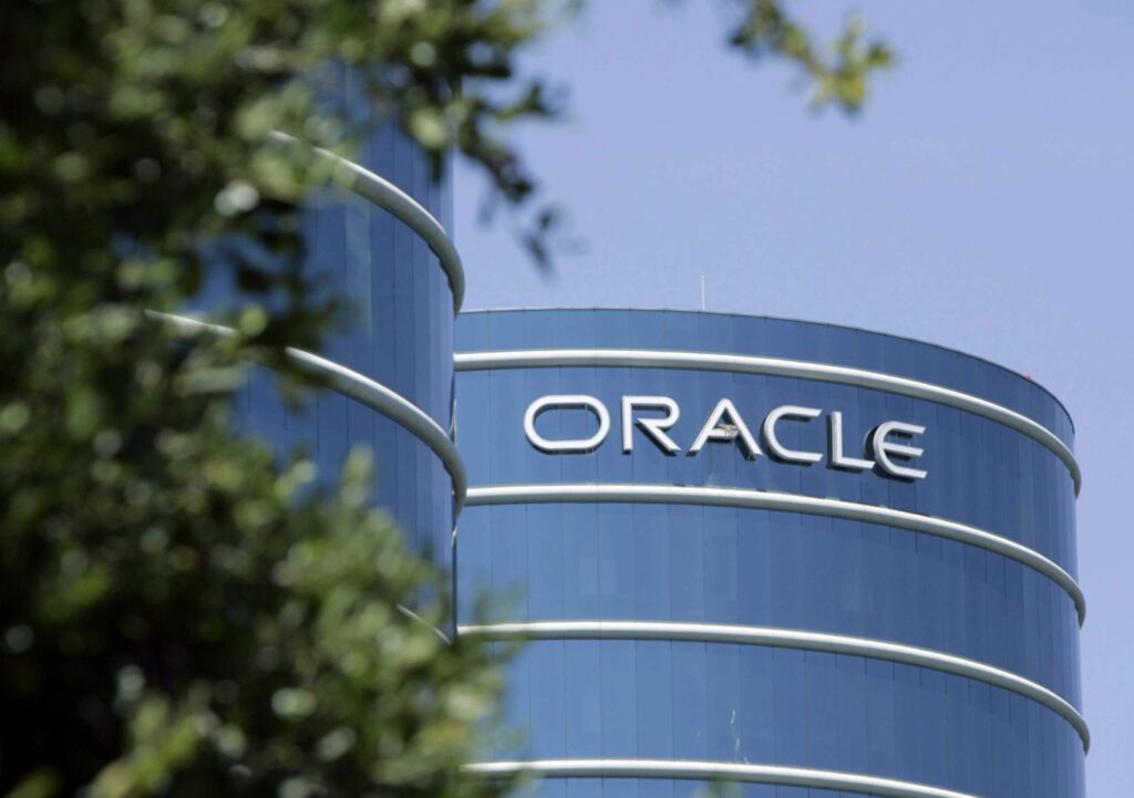 House VA lawmakers to subpoena Oracle over EHR contract