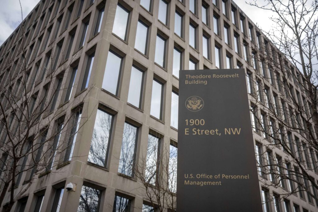 OPM’s overhauls to FEVS pose both opportunities and risks, workforce experts say