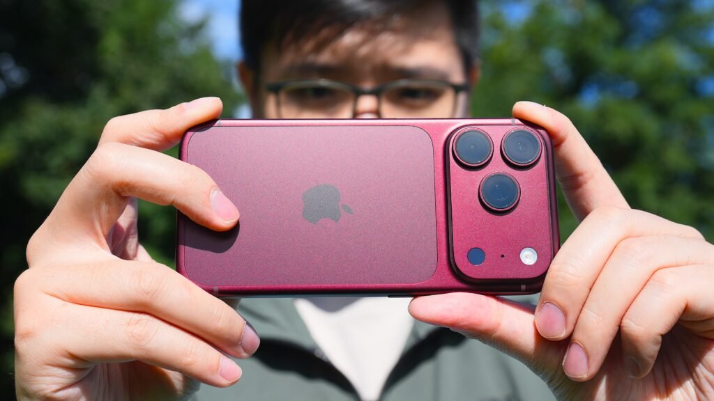 Siri Gets Smarter with iOS 27.2: AI-Powered Upgrades and Dual Camera FaceTime Now Live iPhone 18 Pro camera